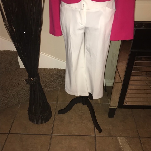 White Capri pants - Picture 8 of 8